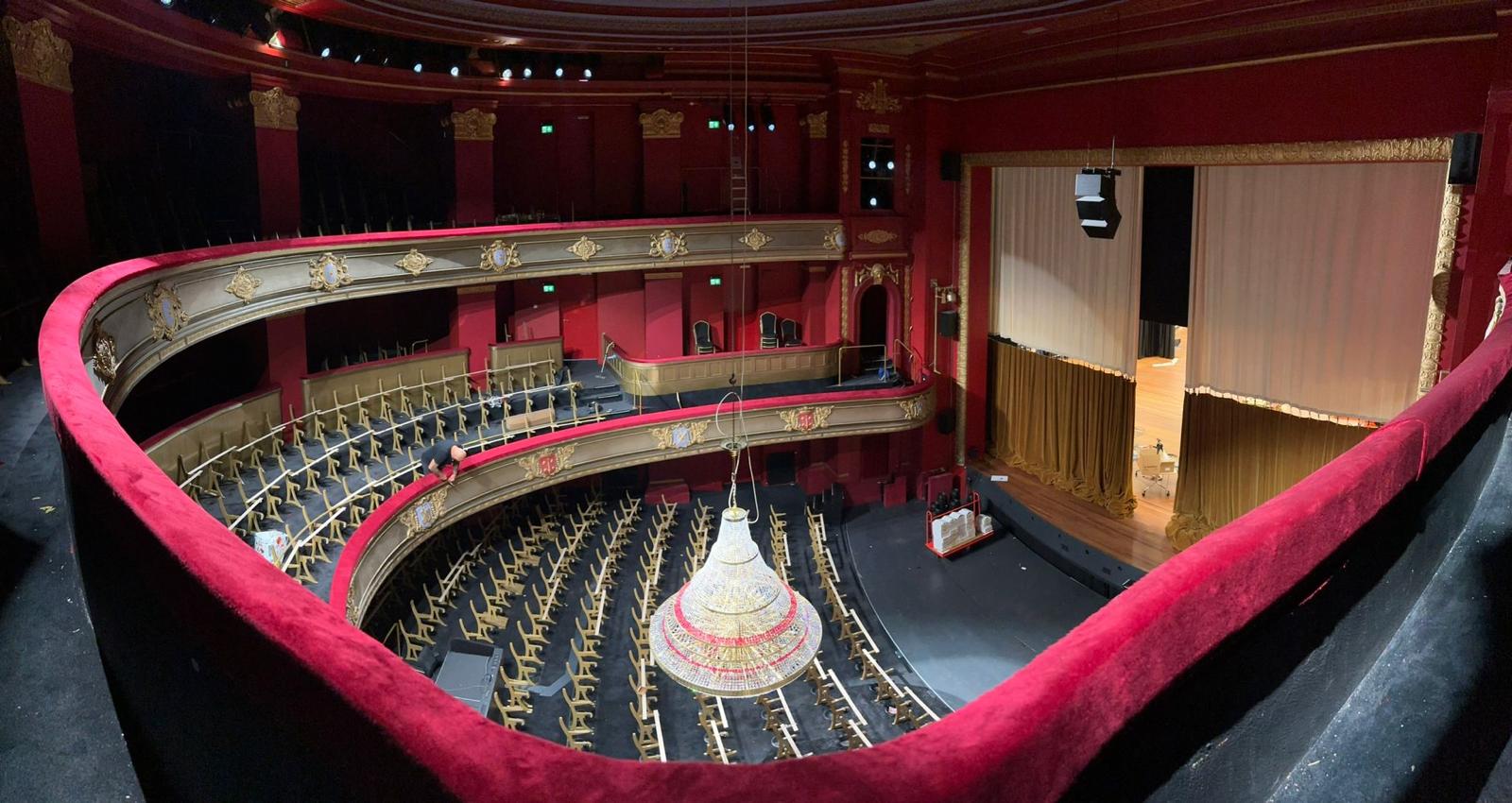 Meubelstoffeerderij stadschouwburg